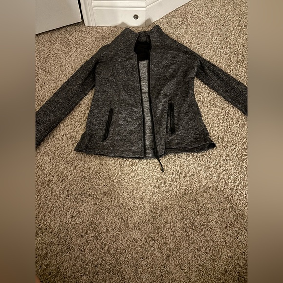 LULU DEFINE JACKET - Picture 2 of 3